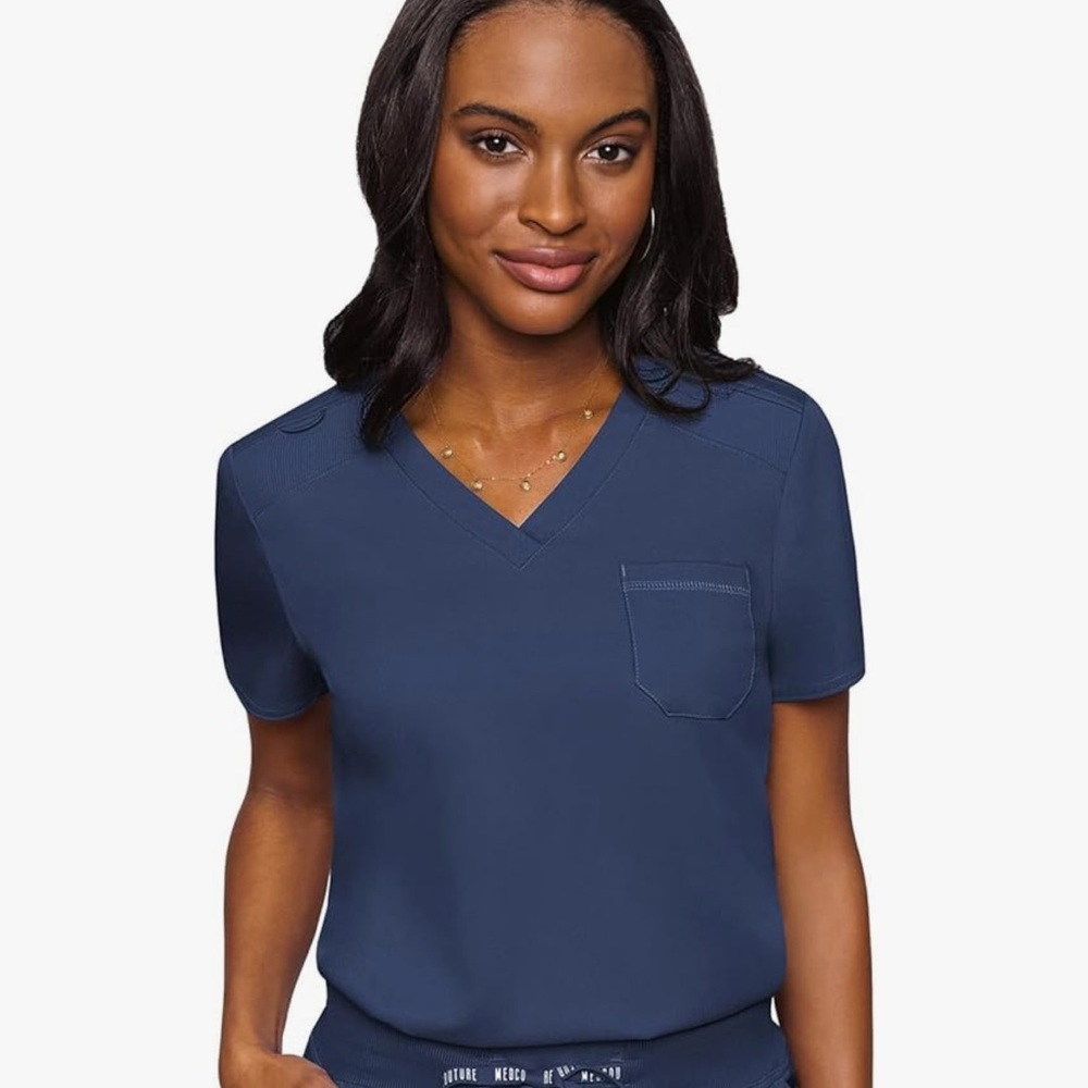 Med Couture Women’s V-Neck Scrub Top Navy M